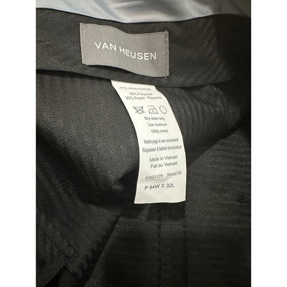 Van Heusen Men's Regular Fit Suit Separates, Black Size 44W X 32L - Picture 5 of 5